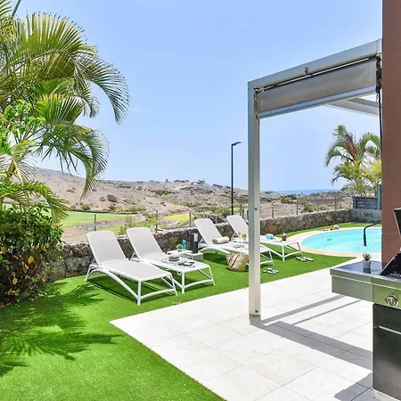 Villa Vista Golf 10 *